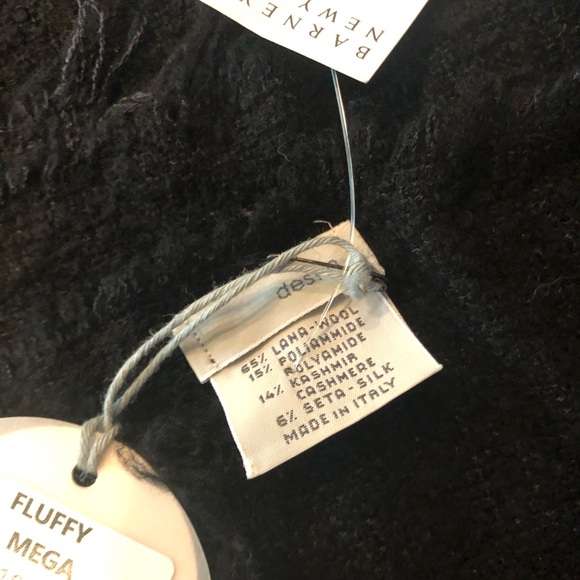 NWT Destin Black Oversized Scarf Barneys - Picture 3 of 5